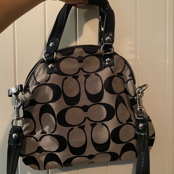 Coach Bag - Picture 4 of 4